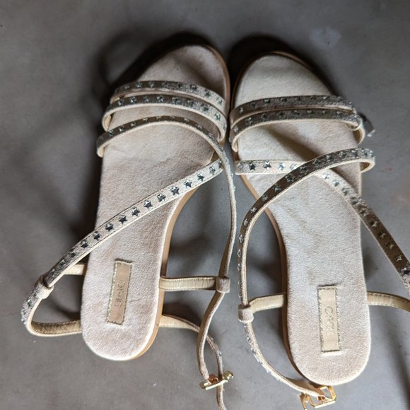 LIU •JO Beige Strappy studded sandals. - Picture 2 of 16
